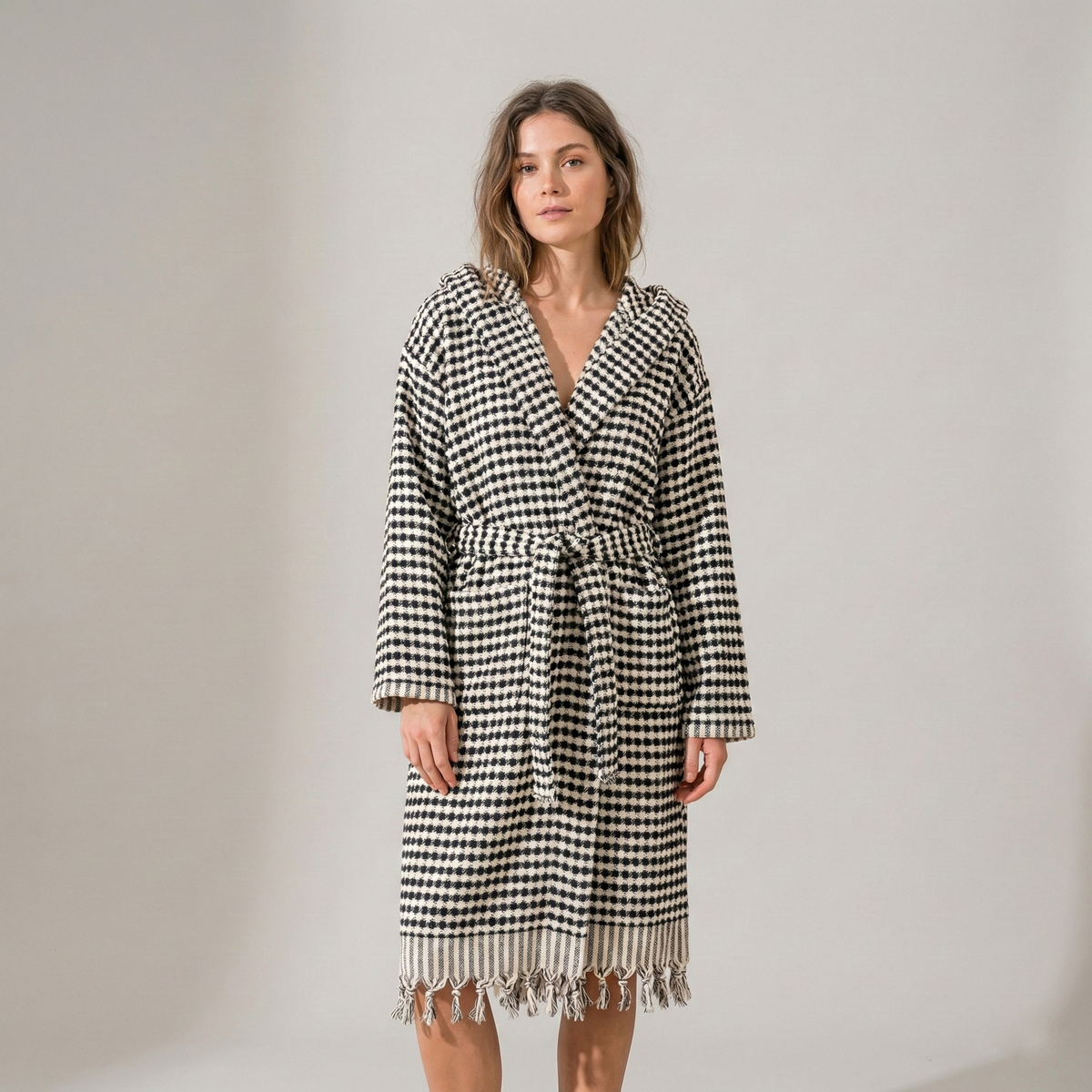 Pompom Turkish bathrobe – Black & White, Hooded, front view | Kikoya