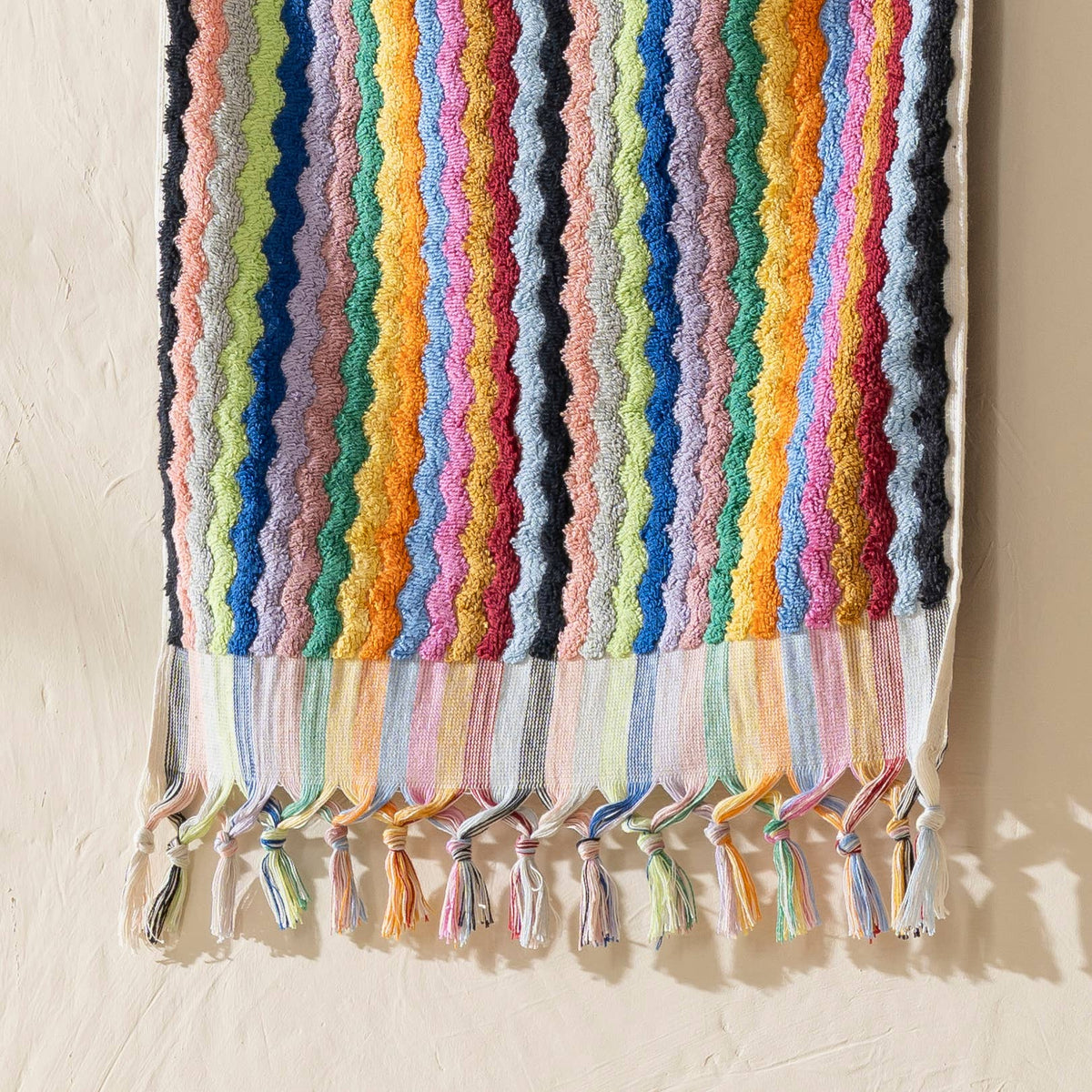 Pompom zigzag Turkish hand towel in multicolour chevron, 17x38 in, handloomed | Kikoya