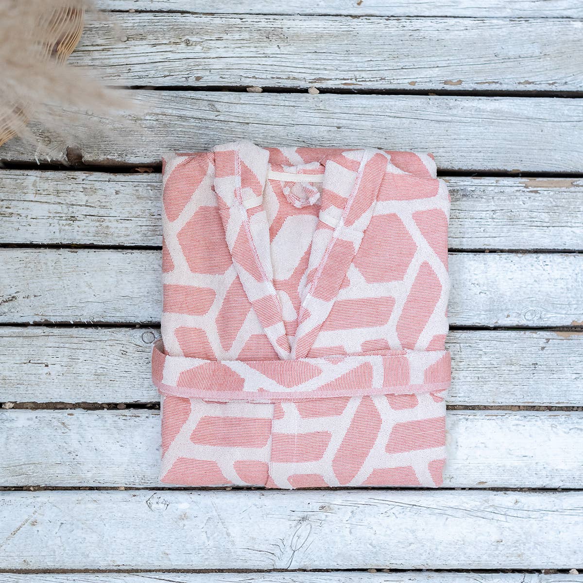 Aztec raised terry Turkish bathrobe in dusty rose, hooded | Kikoya