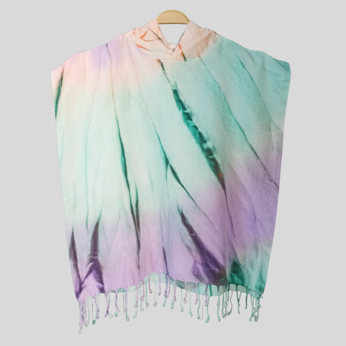 Tie-dye kids hooded towel poncho in Multicolor, 100% Turkish cotton | Kikoya