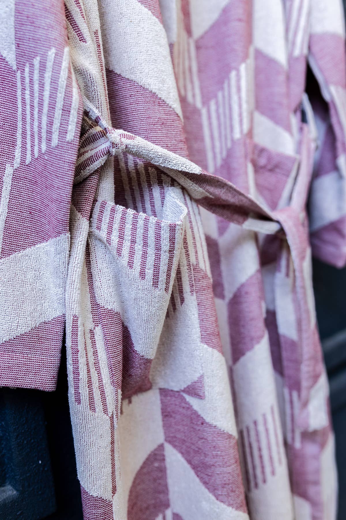 Herringbone raised terry Turkish bathrobe, hooded | Kikoya