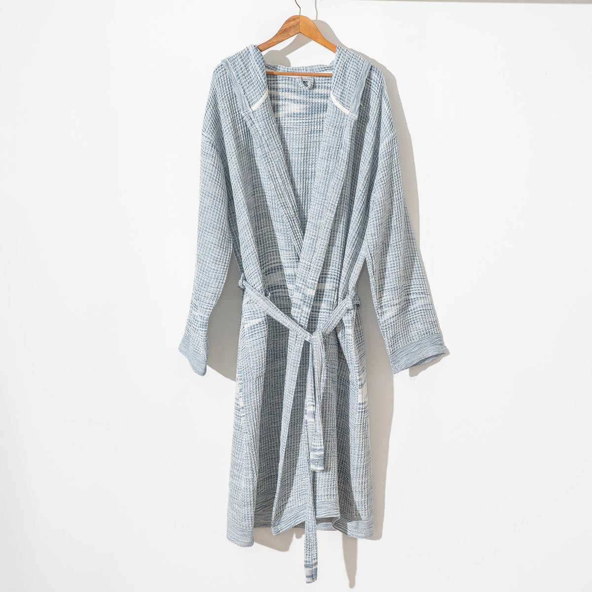 Waffle Turkish cotton bathrobe – Waffle Weave, back view | Kikoya