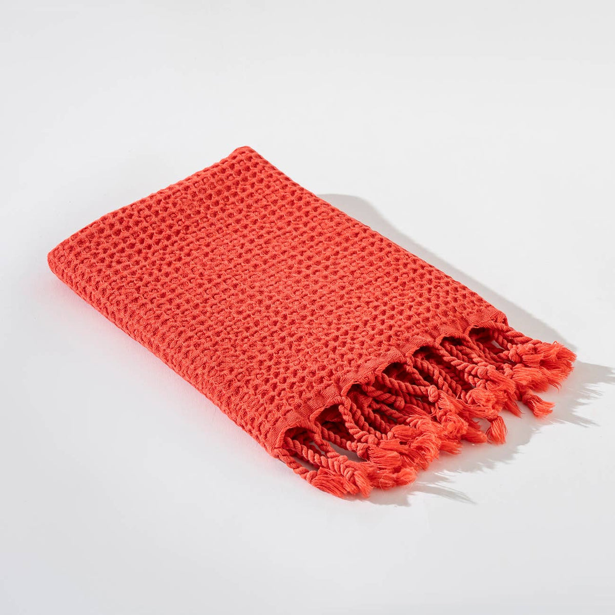 Waffle stonewashed Turkish hand towel – Red | Kikoya