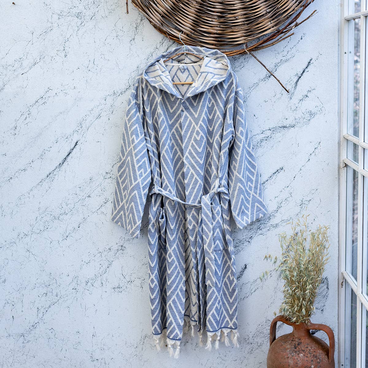 Cordoba raised terry Turkish bathrobe with a geometric jacquard, hooded | Kikoya