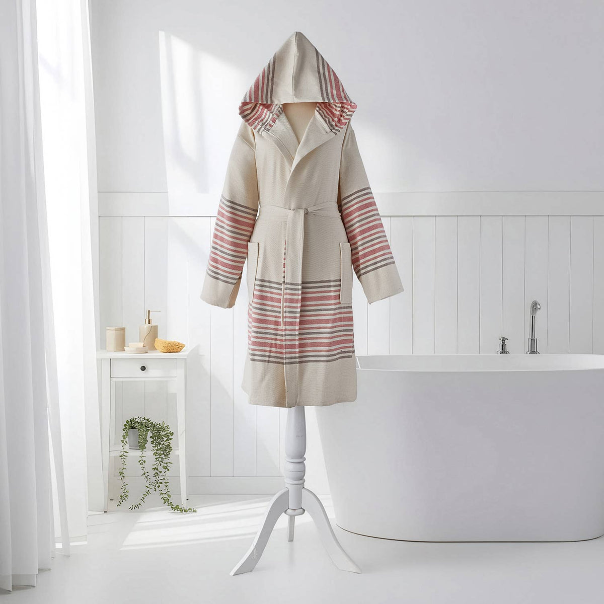 Linen-cotton Turkish bathrobe with terracotta stripes – hooded | Kikoya