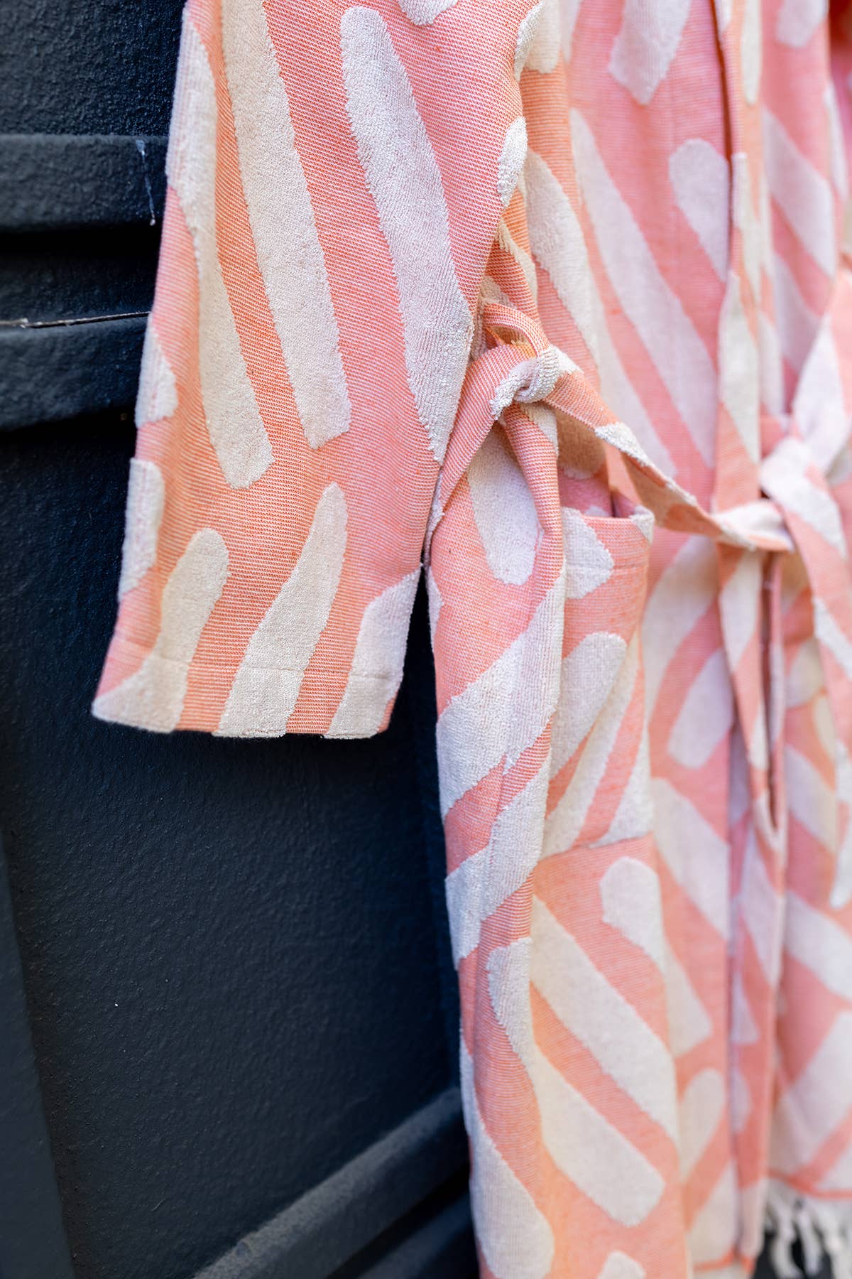 Fishbone raised terry Turkish bathrobe with a herringbone jacquard, hooded | Kikoya