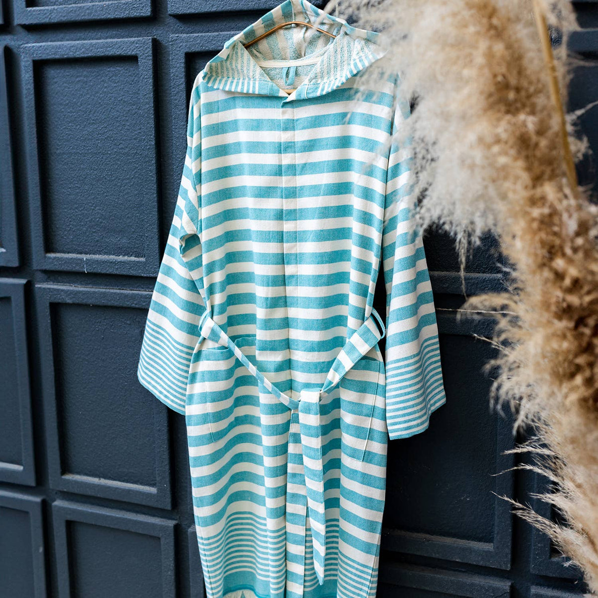 Andalusia flat-woven Turkish bathrobe in turquoise stripe – hooded | Kikoya