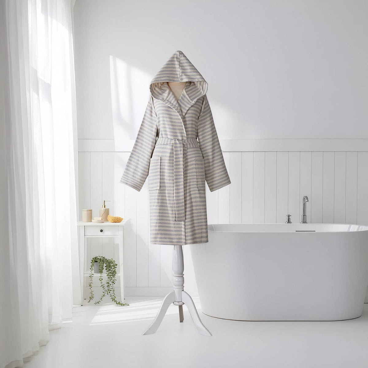 Fine stripe Turkish cotton bathrobe in lilac & grey – hooded | Kikoya