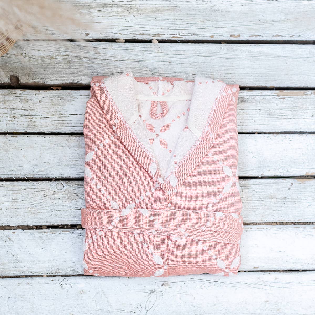 Carmen raised terry Turkish bathrobe with a floral jacquard, hooded | Kikoya