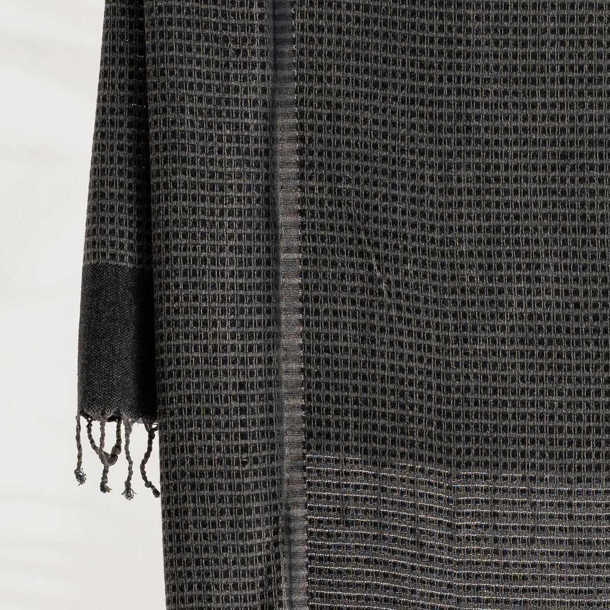 Stonewashed bamboo-cotton Turkish towel in charcoal, 31x67 in | Kikoya