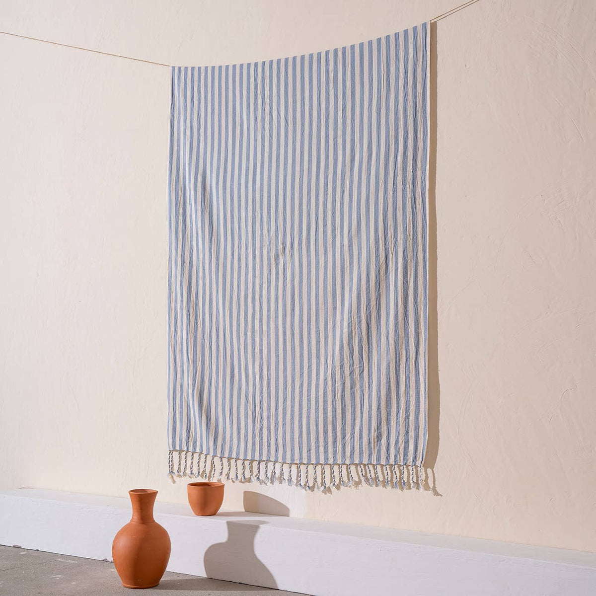 Premium Rustic Turkish beach towel – Grey & White Stripe, close-up of stripes and knotted fringe | Kikoya