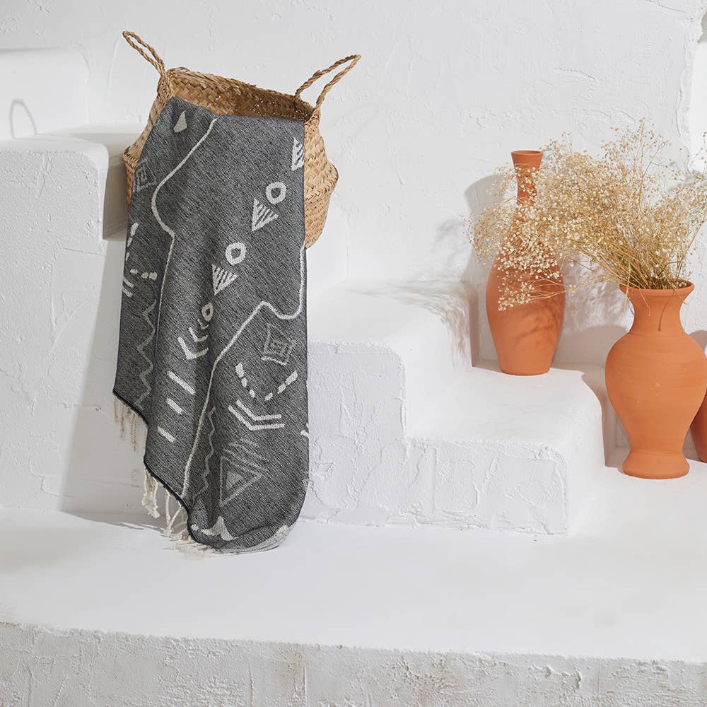 Shark terry-backed Turkish towel with woven jacquard face, 35x70 in | Kikoya