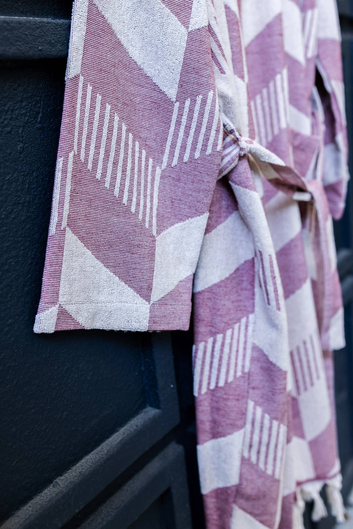 Herringbone raised terry Turkish bathrobe, hooded | Kikoya