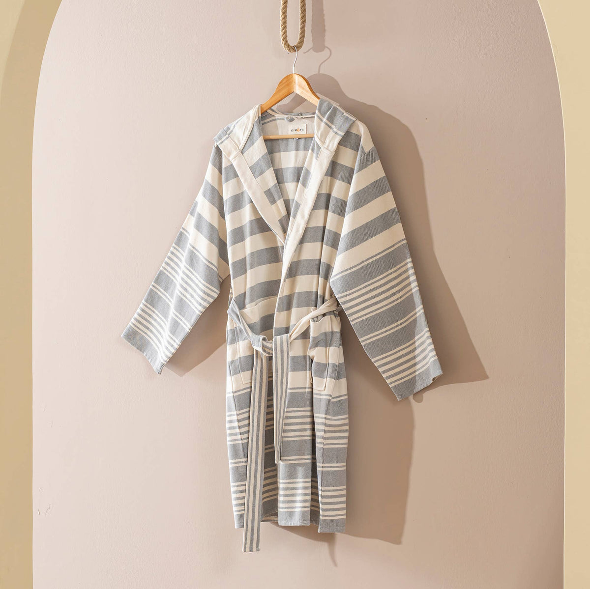 Anatolia flat-woven Turkish bathrobe – stripe, hooded, fringed hem | Kikoya