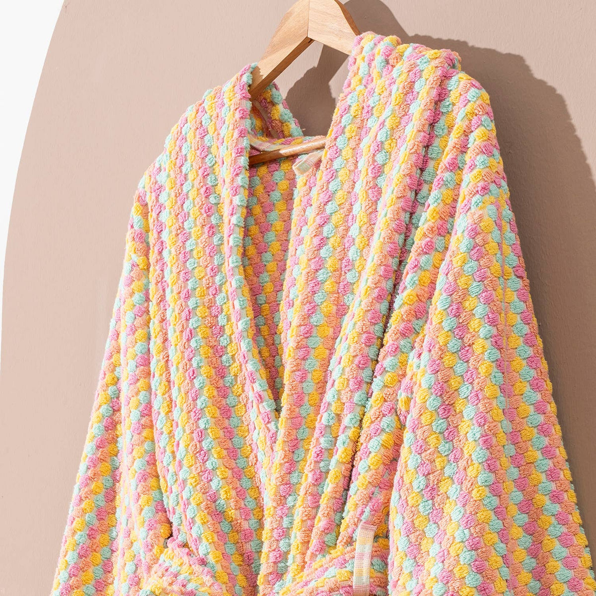 Pompom Turkish bathrobe – Pink & Orange, Hooded, back view | Kikoya