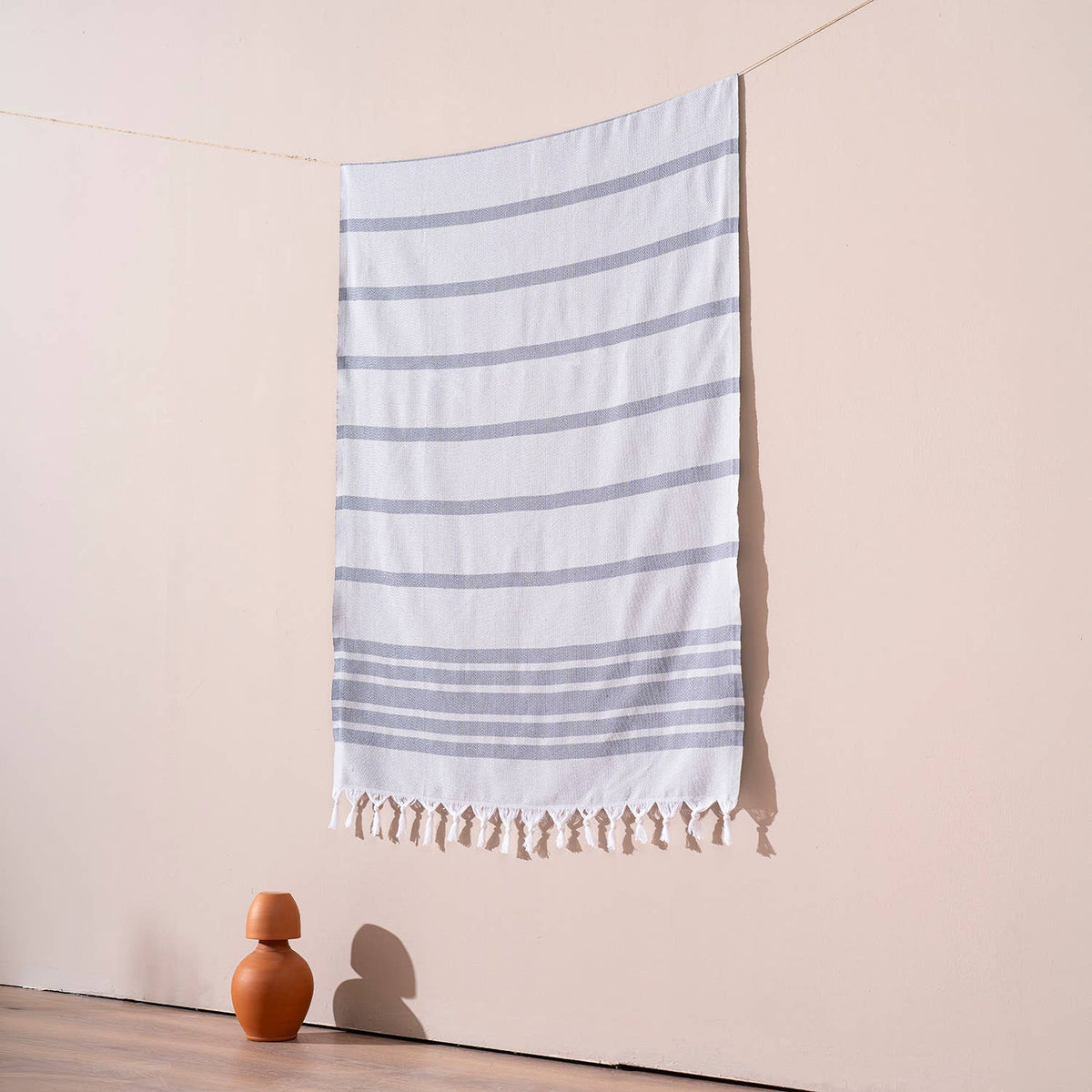 Luxe Herringbone Turkish towel – Grey/Anthracite, grey with anthracite stripes, hanging | Kikoya