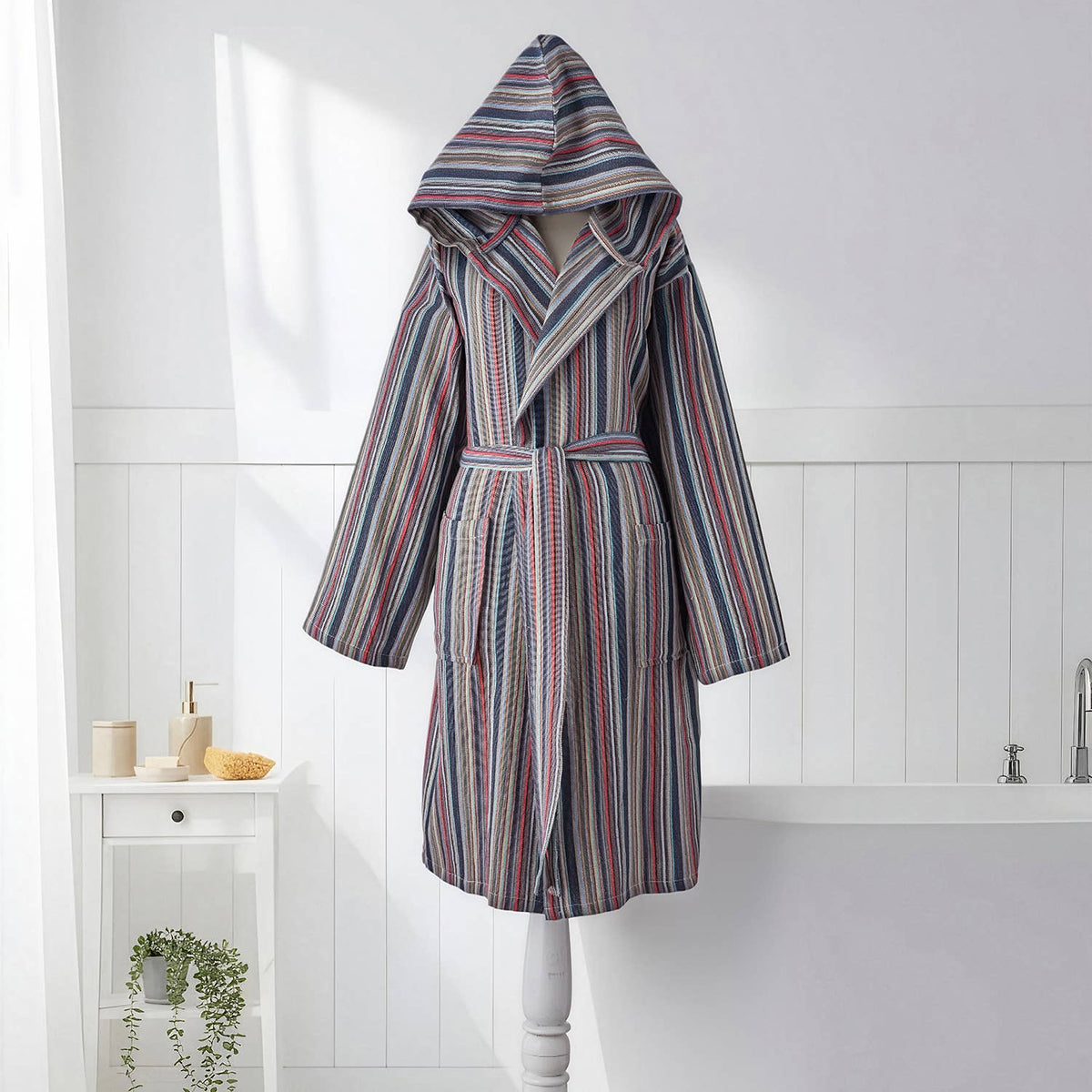 Fine stripe Turkish cotton bathrobe in berry & grey – hooded | Kikoya