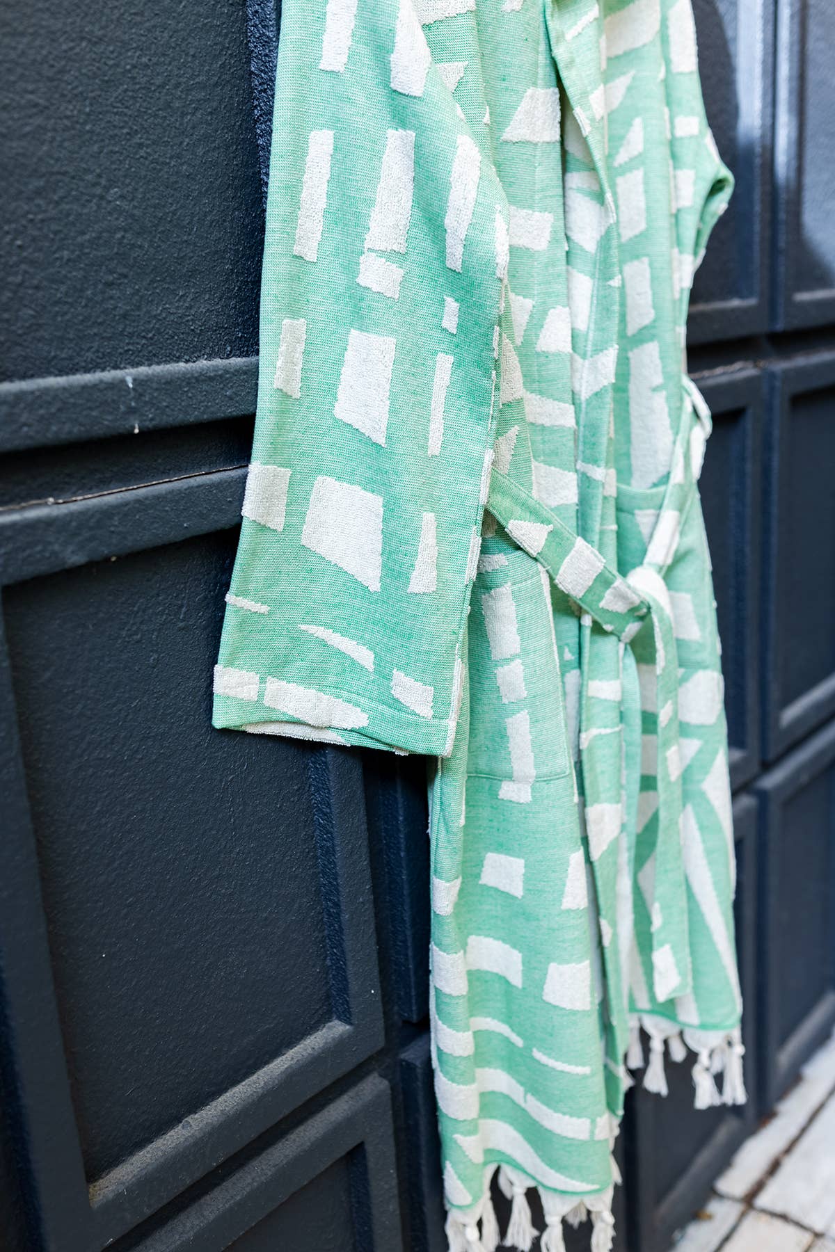 Fronds raised terry Turkish bathrobe, hooded, palm-frond jacquard | Kikoya