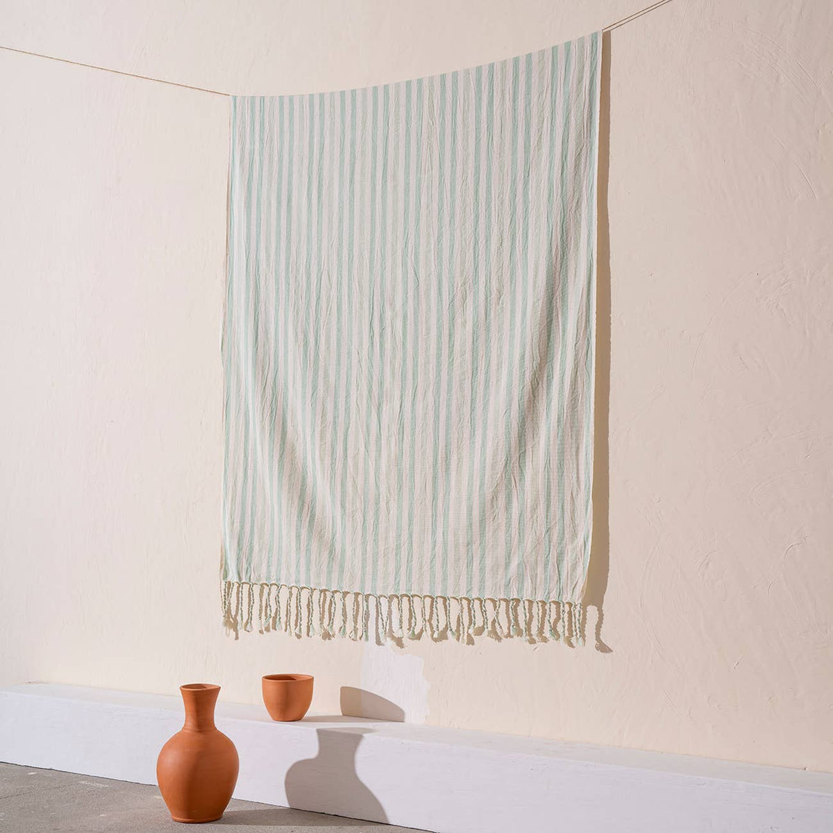 Premium Rustic Turkish beach towel – Mint Stripe, close-up of stripes and knotted fringe | Kikoya