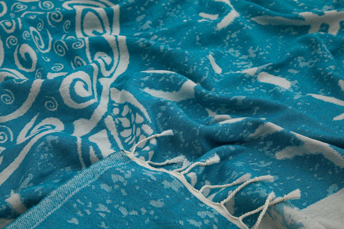 Sand Turtle Turkish beach towel with printed turtle medallion, flat-woven | Kikoya