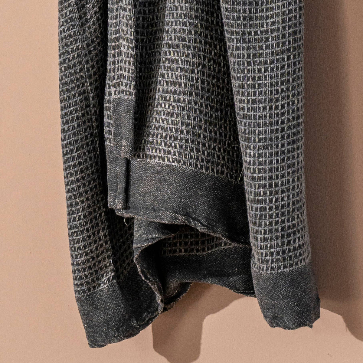 Stonewashed lightweight waffle Turkish bathrobe, hooded and belted | Kikoya