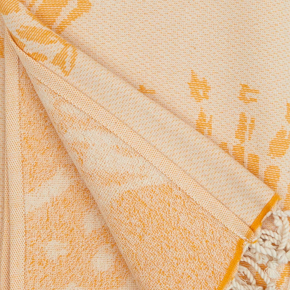 Pearls Turkish towel with coral-sprig jacquard and terry back, 35x70 in | Kikoya
