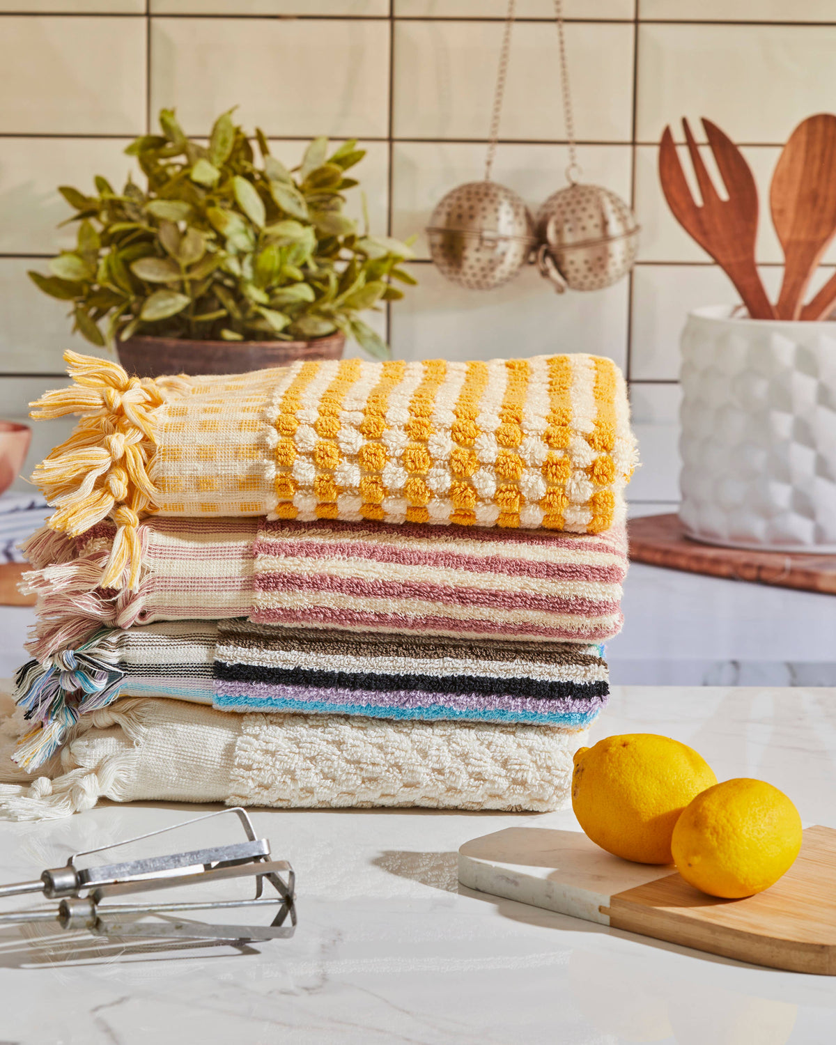 Pompom handloomed Turkish hand towel, 17x38 in, raised bubble weave with pompom fringe | Kikoya