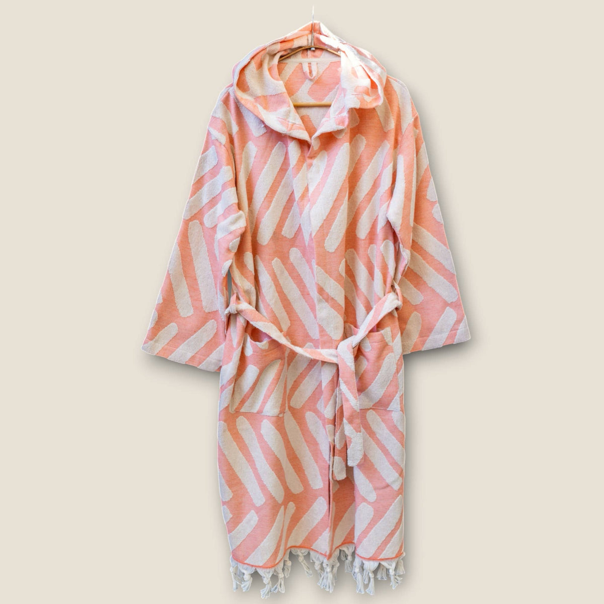 Fishbone raised terry Turkish bathrobe with a herringbone jacquard, hooded | Kikoya