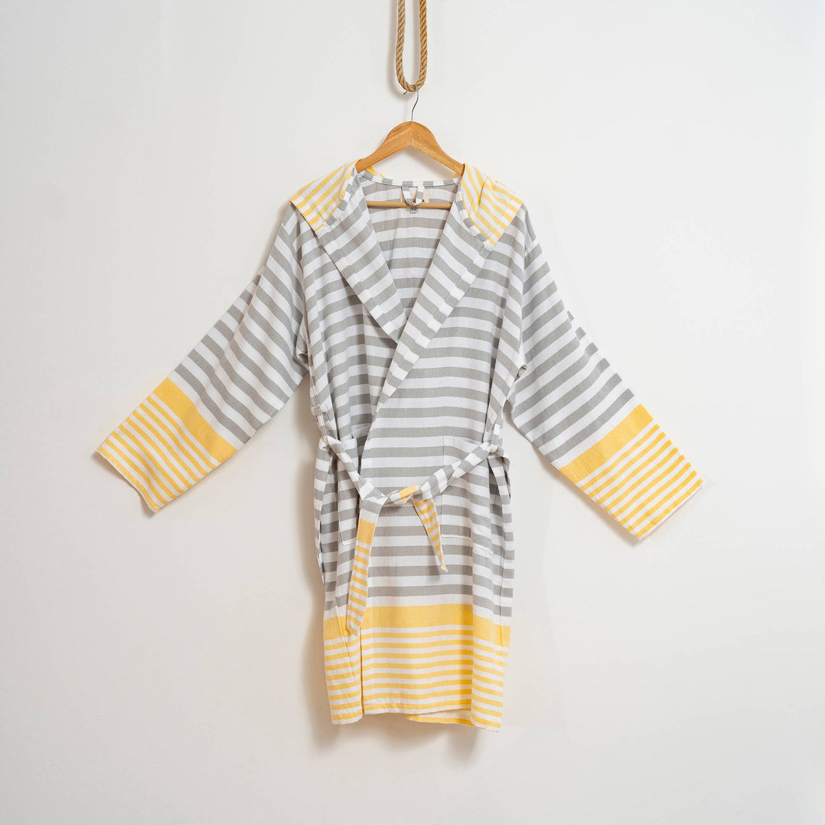 Capri flat-woven Turkish bathrobe in grey & yellow – hooded | Kikoya