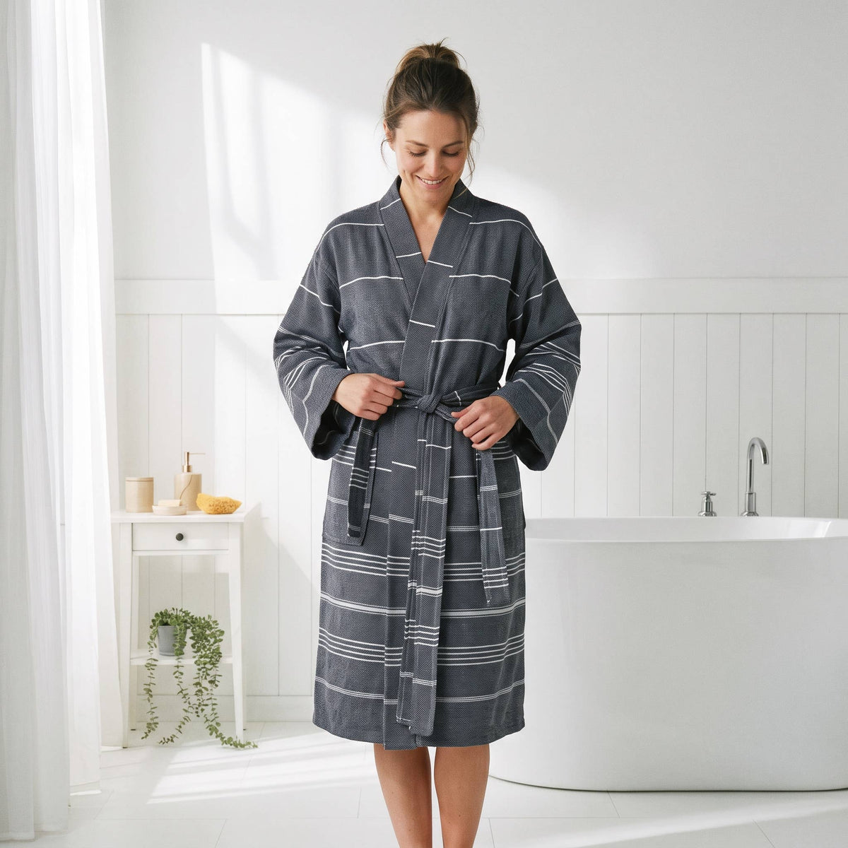 Sultan Turkish kimono bathrobe – Black | Kikoya