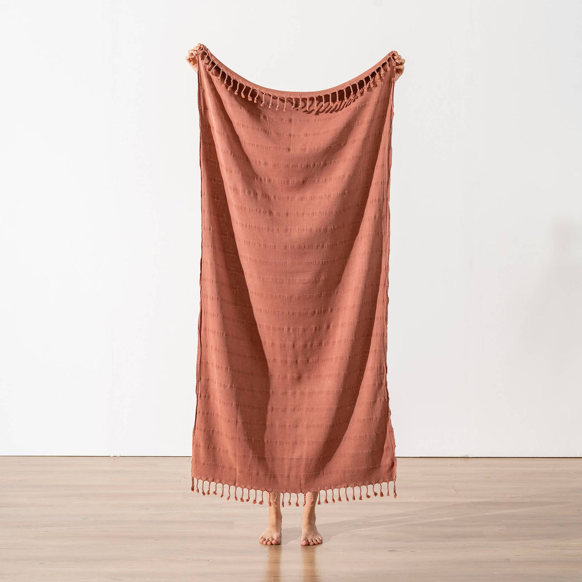Stonewashed Turkish beach towel – Clay | Kikoya