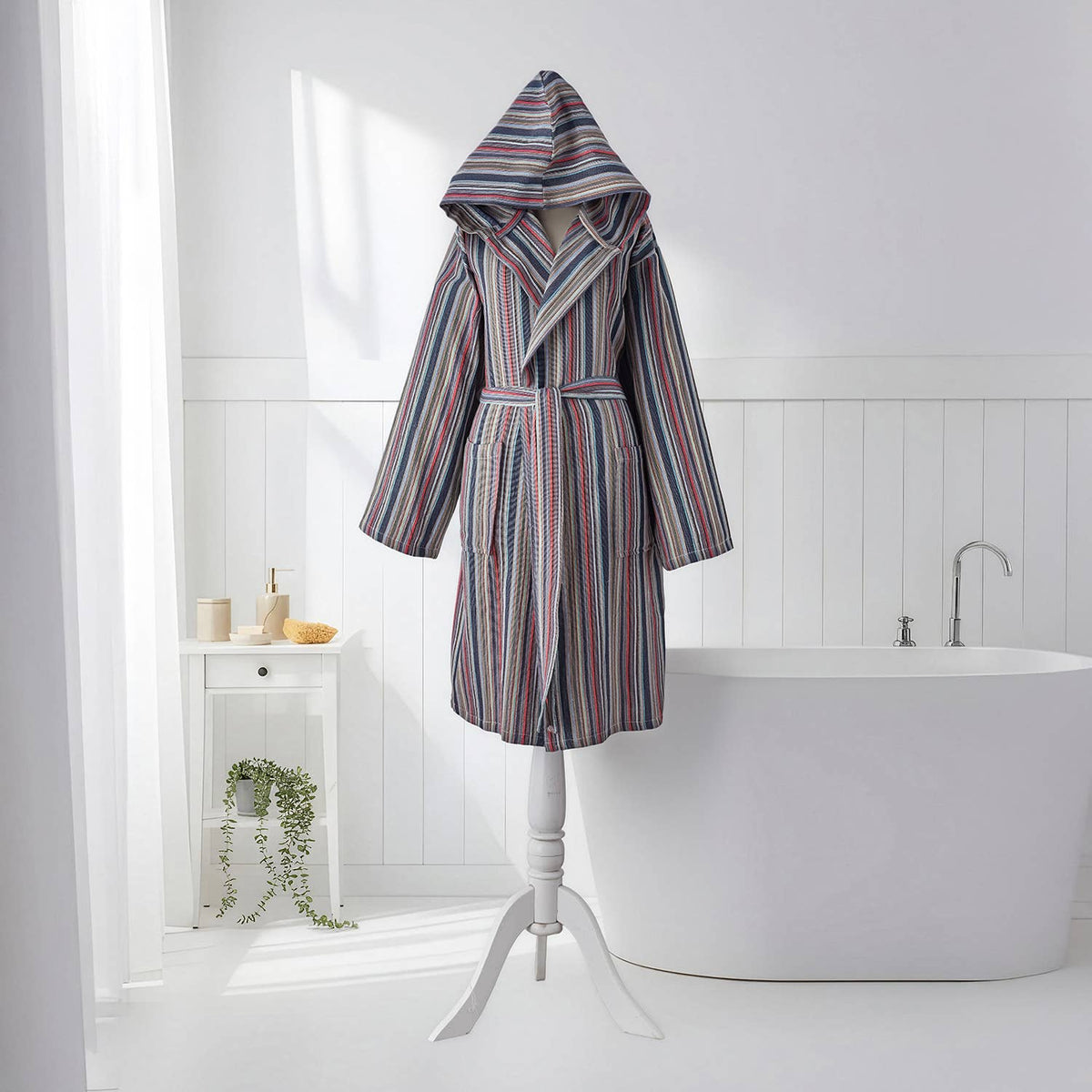 Fine stripe Turkish cotton bathrobe in berry & grey – hooded | Kikoya