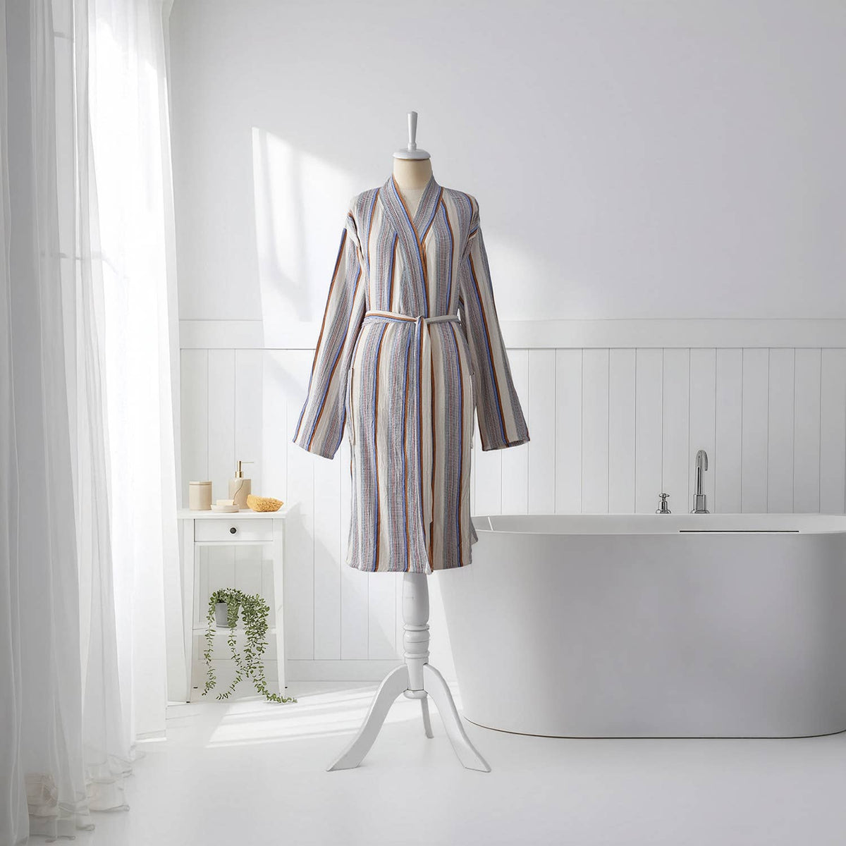 Fine stripe Turkish cotton bathrobe in grey & mauve – hooded | Kikoya