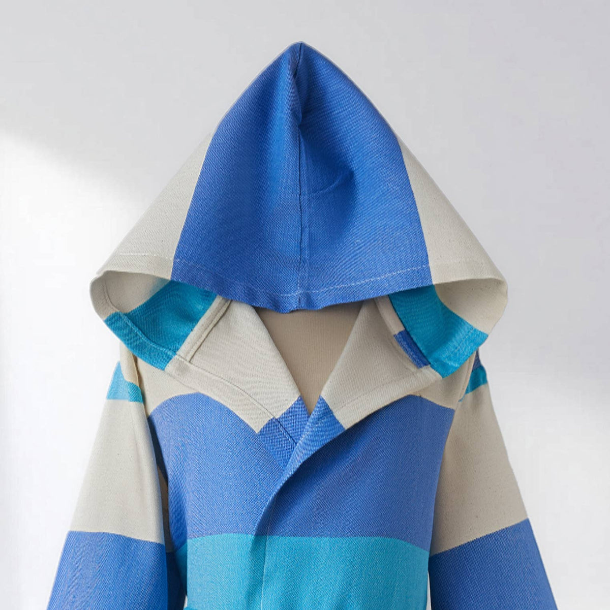 Havana flat-woven Turkish hooded bathrobe – Turquoise & Blue, hood detail | Kikoya