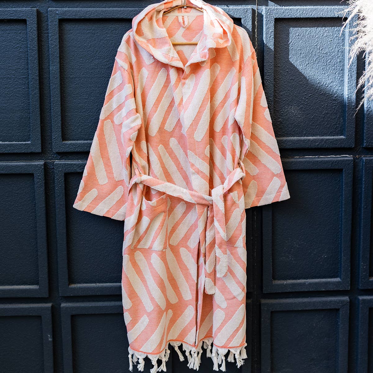 Fishbone raised terry Turkish bathrobe with a herringbone jacquard, hooded | Kikoya