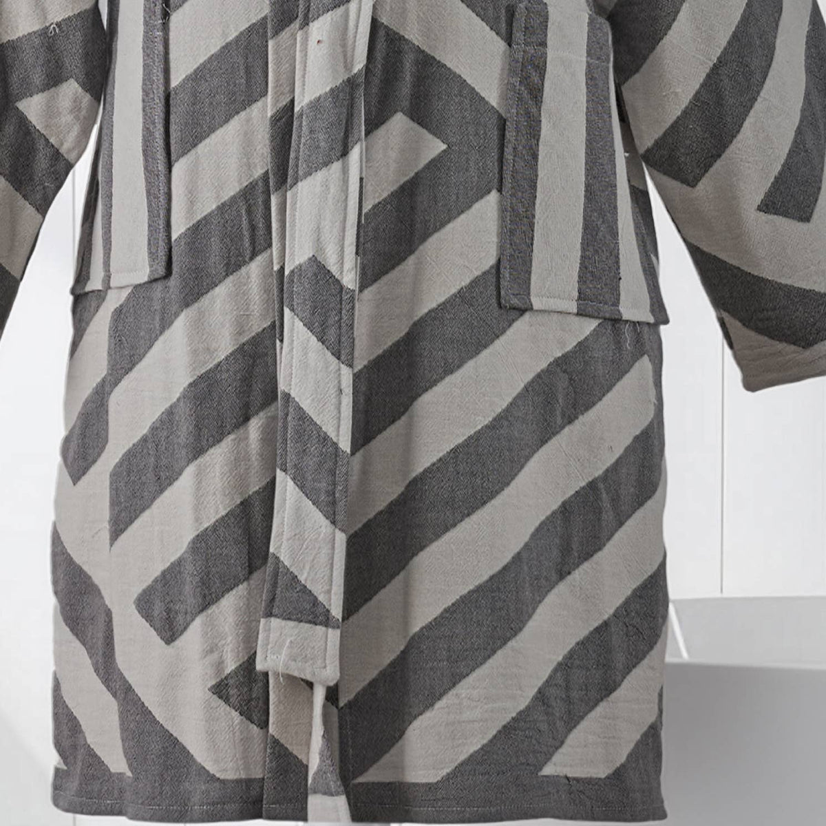 Harmony Turkish kimono bathrobe – Grey diagonal stripe | Kikoya