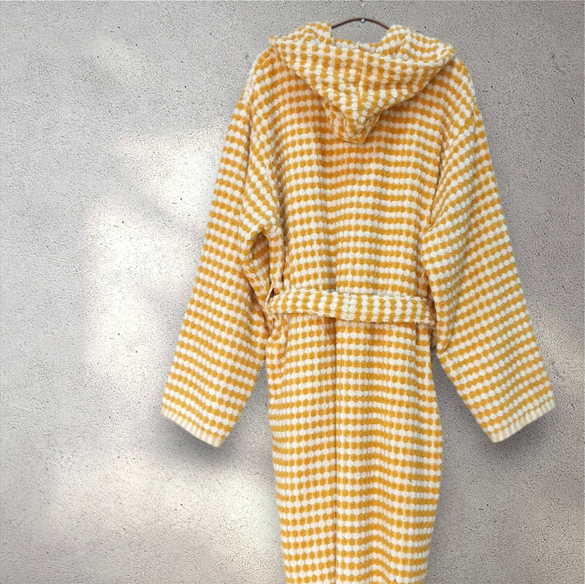 Pompom Turkish bathrobe – Mustard, Hooded, collar detail | Kikoya