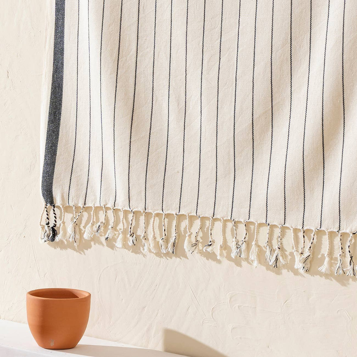 Aphrodisia honeycomb Turkish beach towel with a black pinstripe | Kikoya