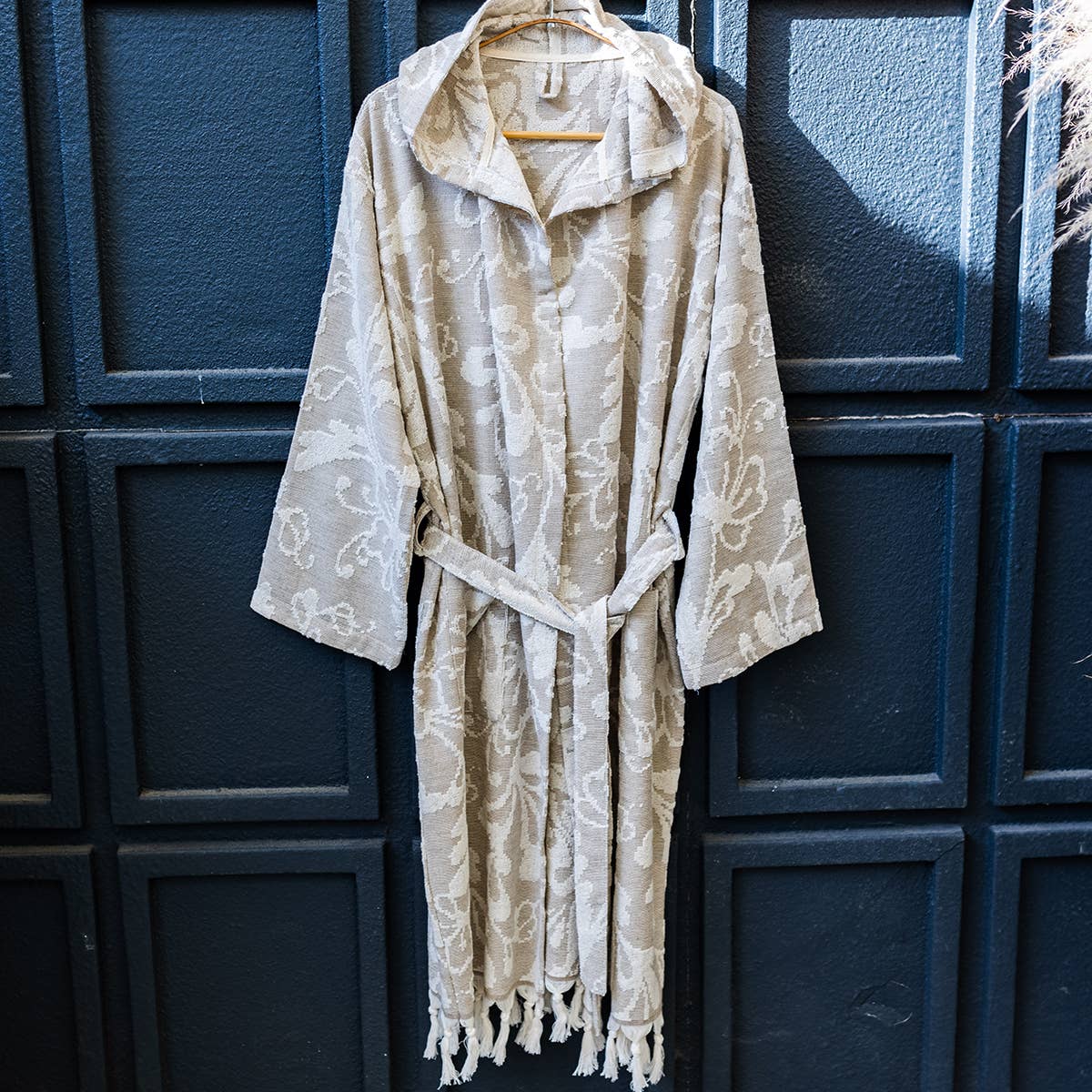 Garden raised terry Turkish bathrobe with a botanical jacquard, hooded | Kikoya