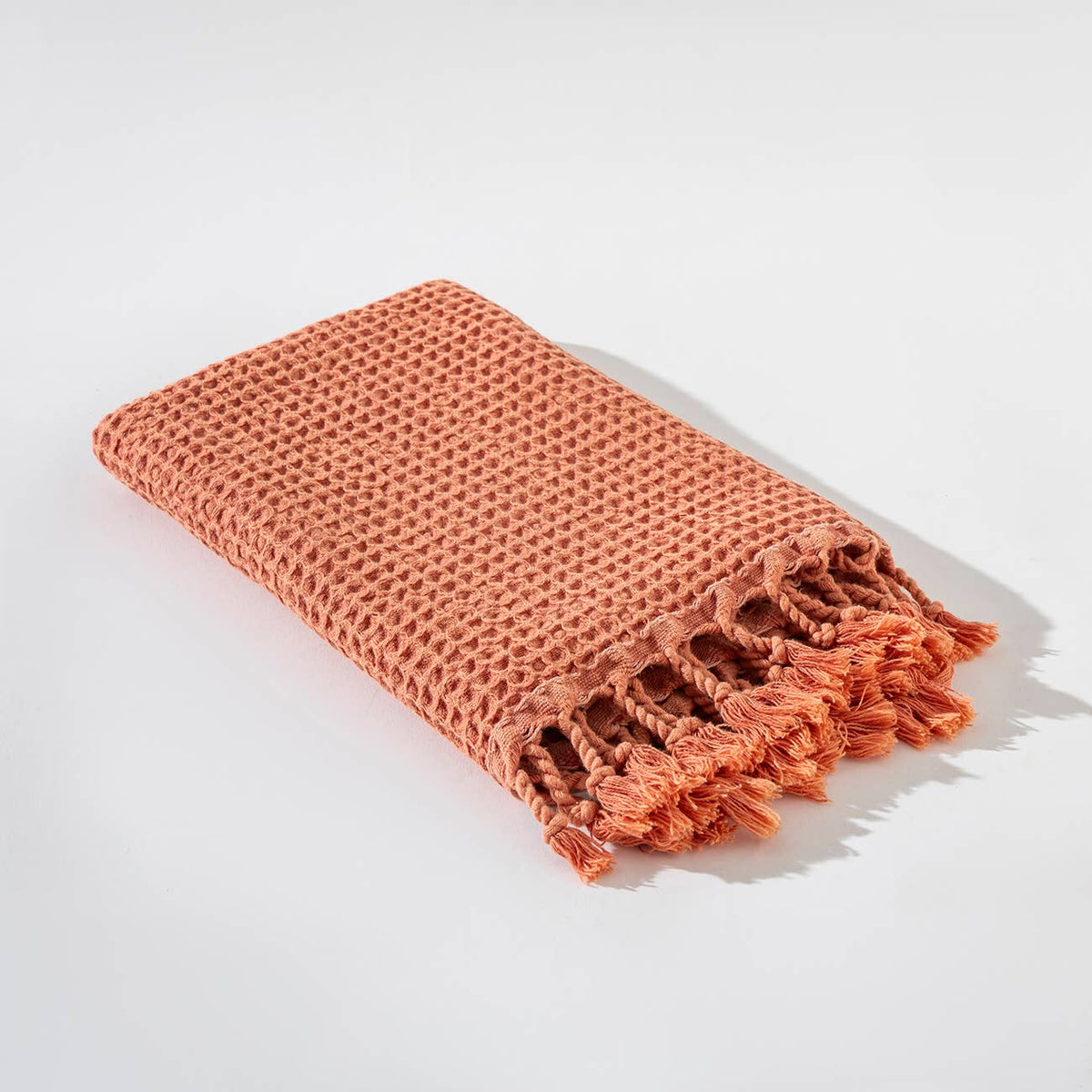 Waffle stonewashed Turkish hand towel – Clay | Kikoya