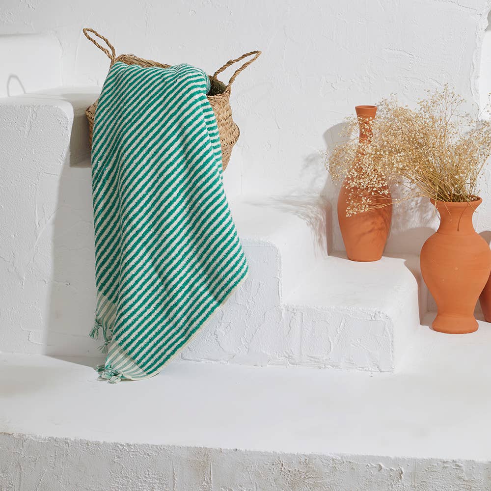 Handloomed Turkish bath towel with raised stripe texture, 35x68 in | Kikoya