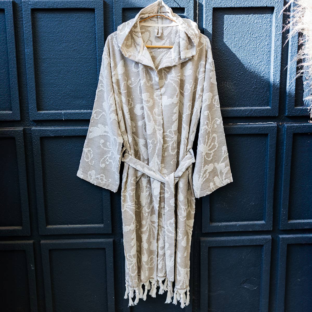 Garden raised terry Turkish bathrobe with a botanical jacquard, hooded | Kikoya