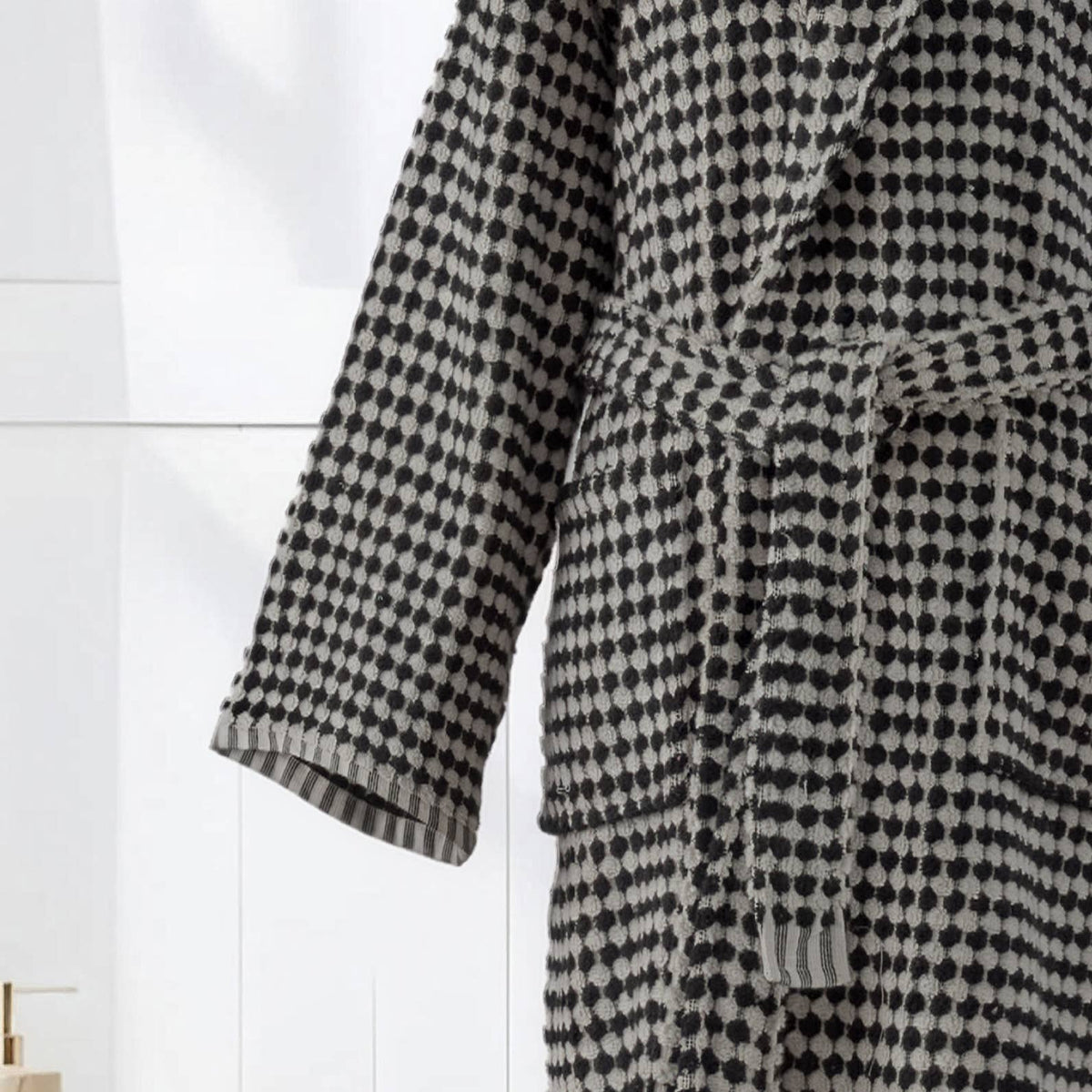 Pompom Turkish bathrobe – Black & White, Shawl Collar, back view | Kikoya