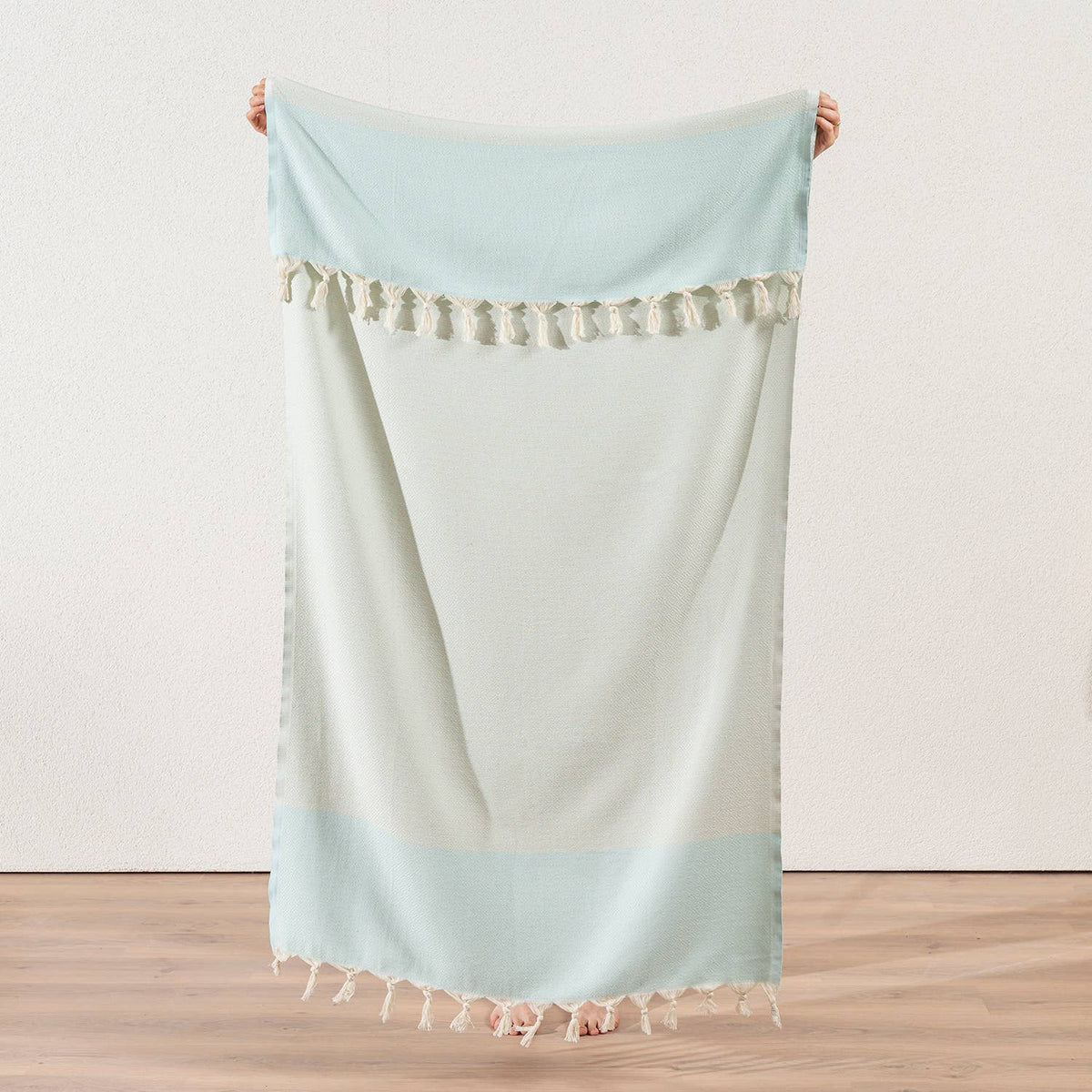 Topkapi Turkish beach towel in green diamond weave with contrast band and tassel fringe, 33x66 in | Kikoya
