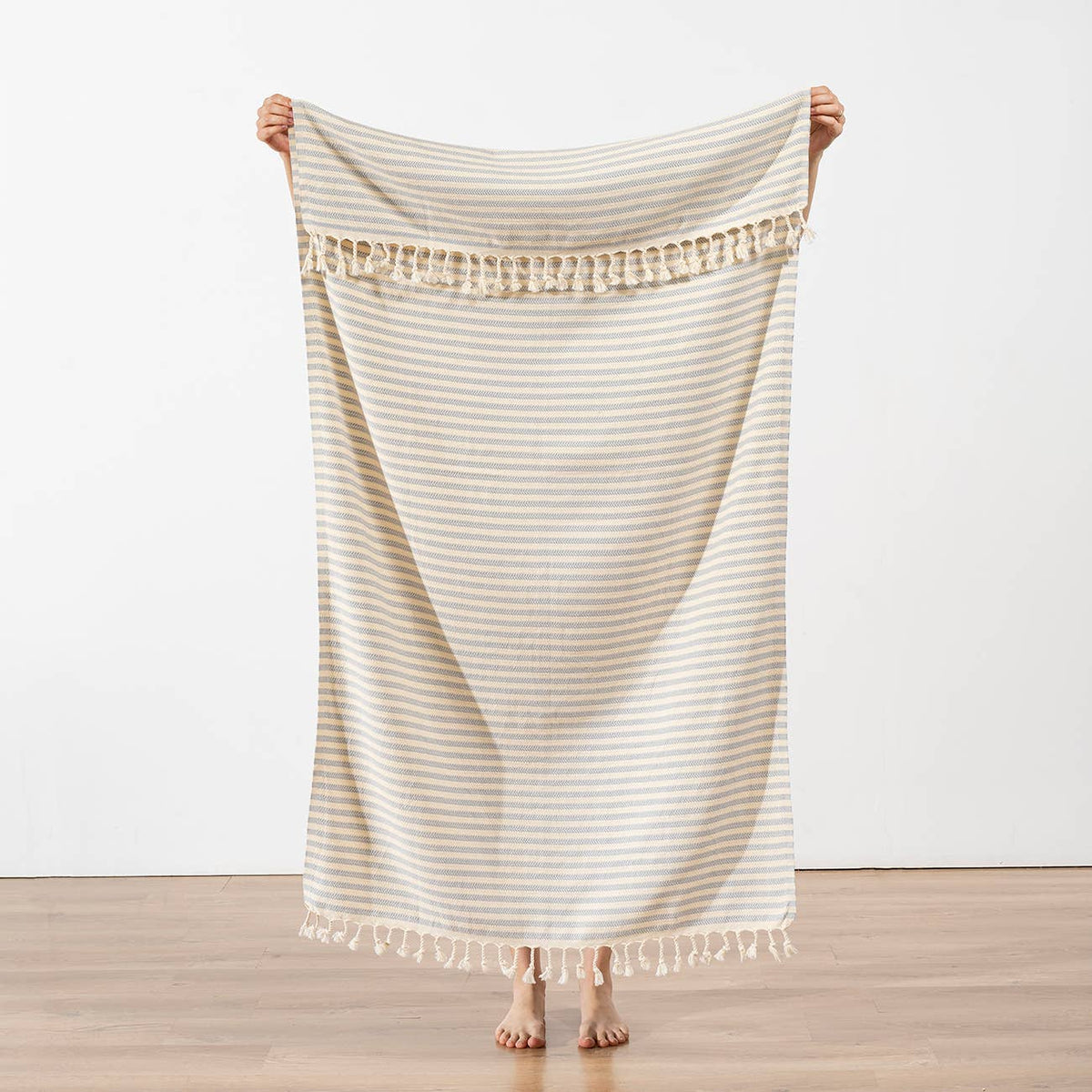Onbasi Turkish beach towel – Grey | Kikoya