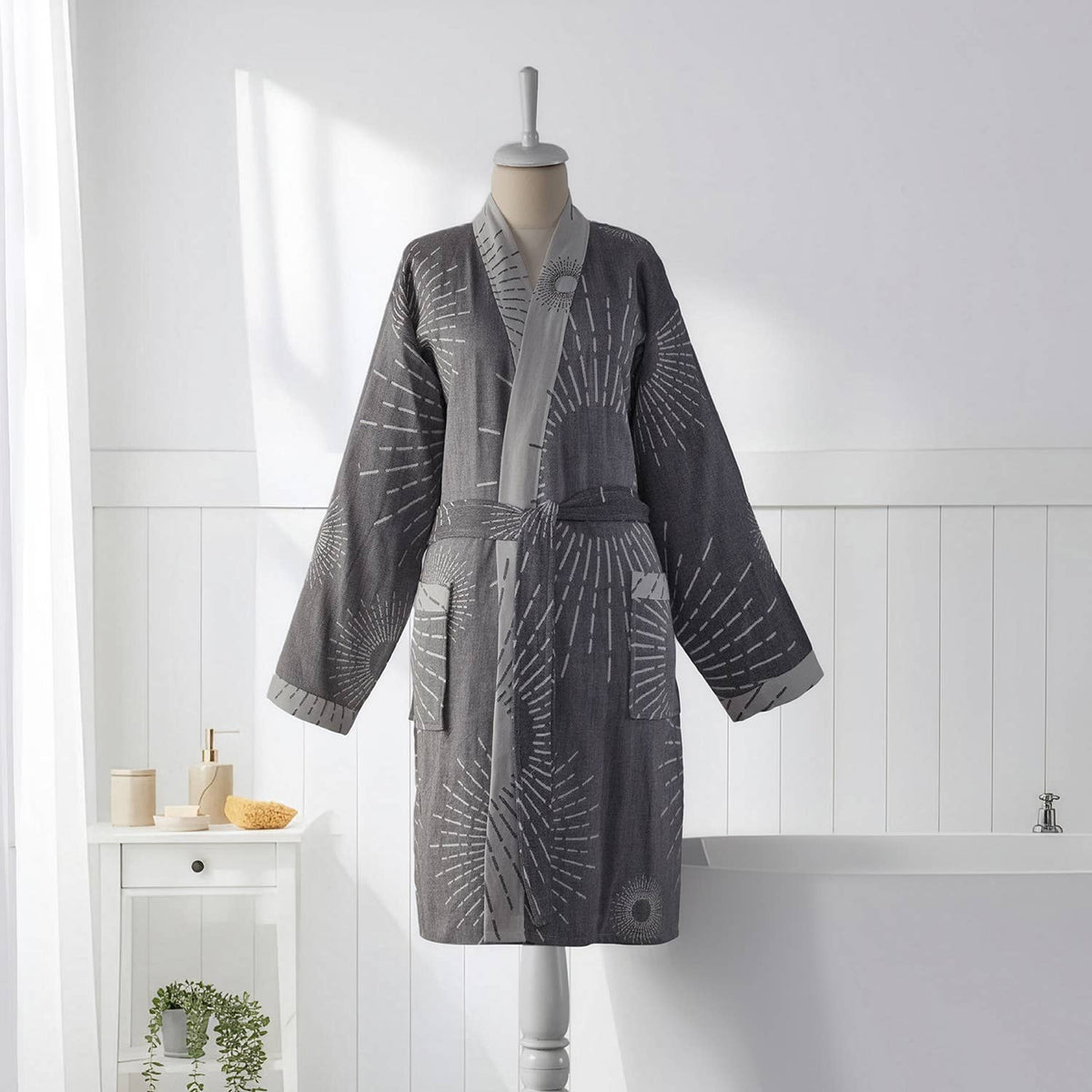 Sunburst flat-woven Turkish kimono bathrobe | Kikoya