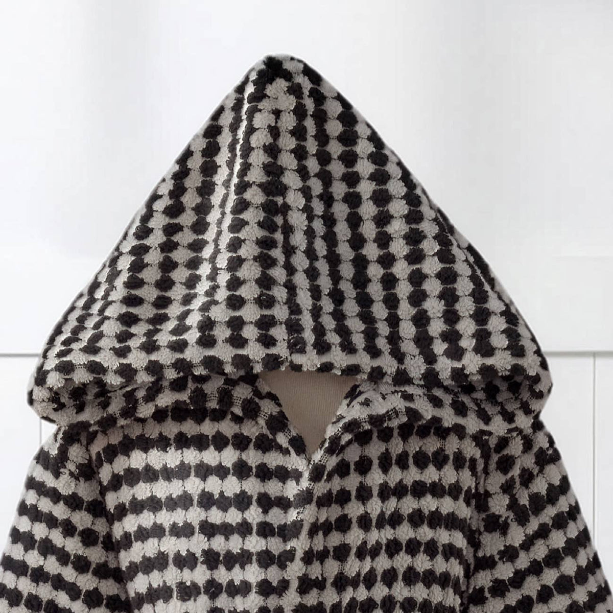 Pompom kids Turkish bathrobe – hooded, ages 5-8 | Kikoya