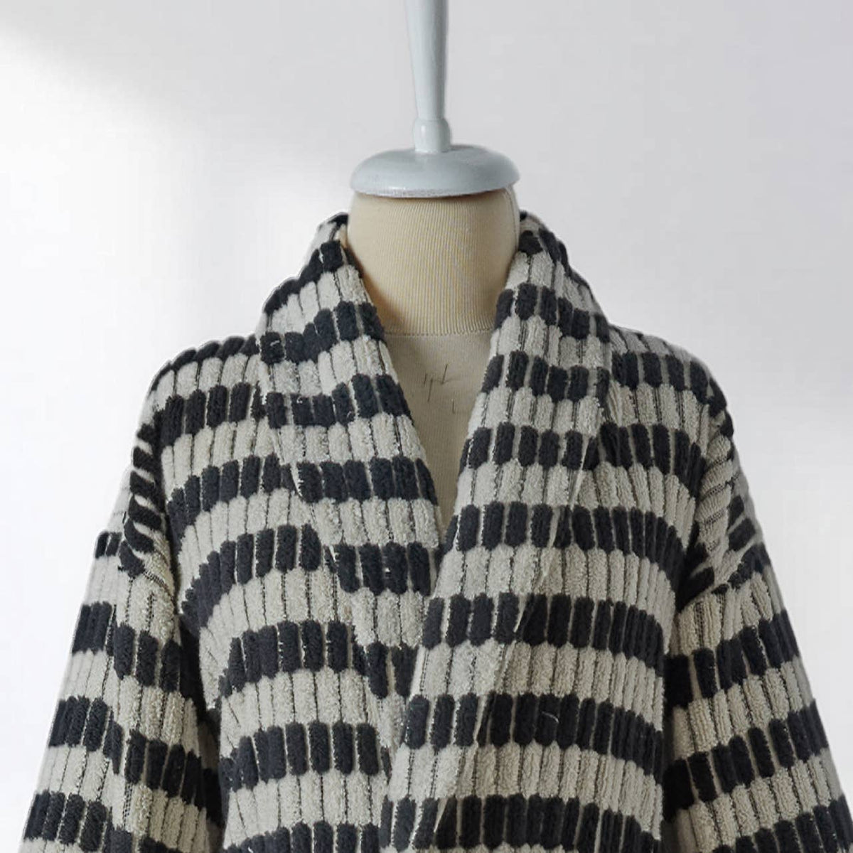 Pompom Turkish bathrobe – Lokum Black & White, Shawl Collar, styled view | Kikoya