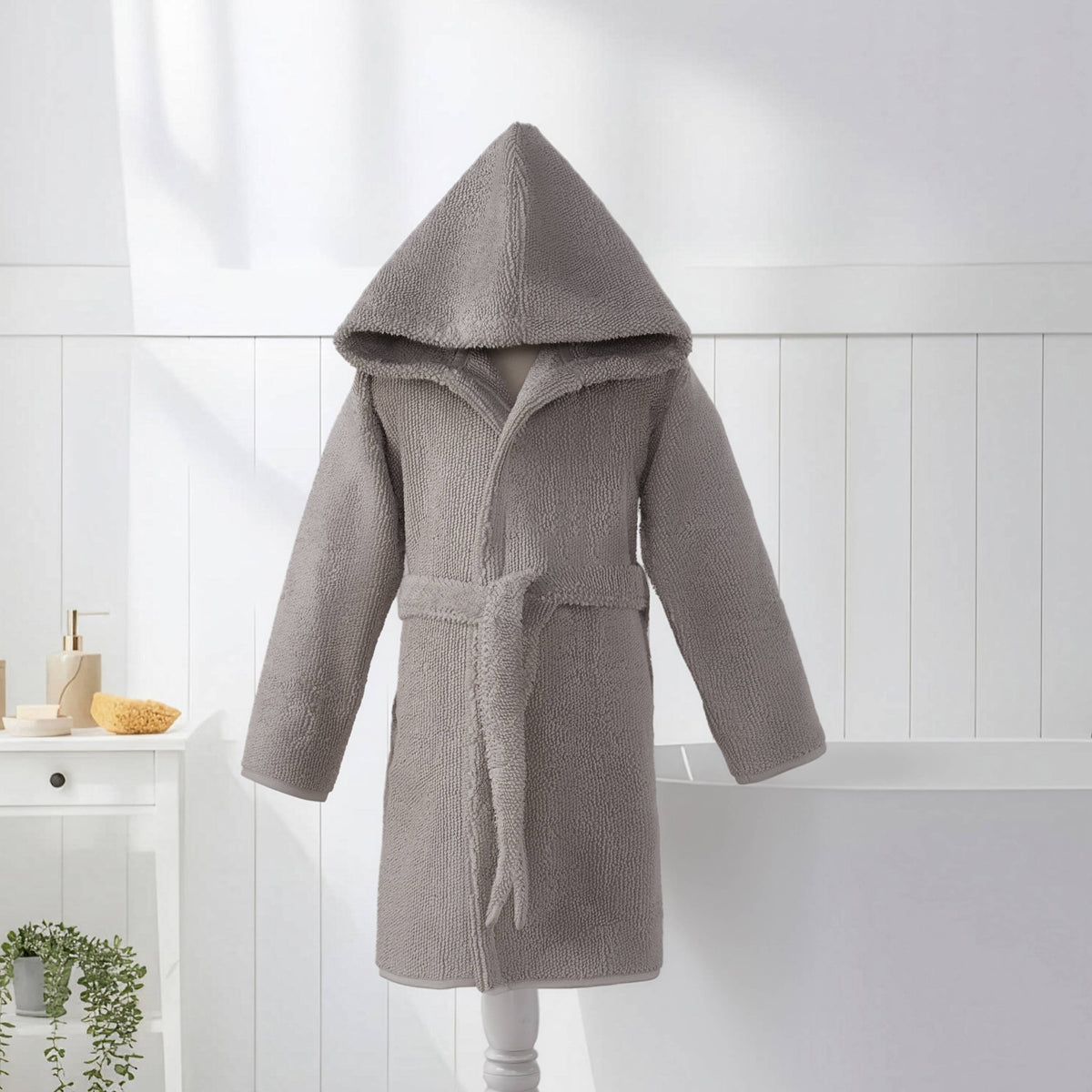 Pompom kids Turkish bathrobe – hooded, ages 5-8 | Kikoya