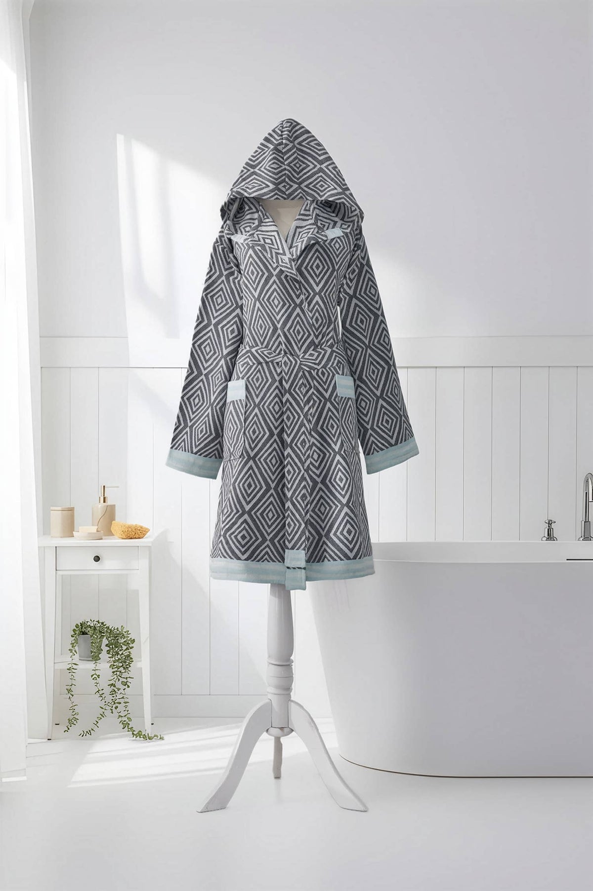 Diamond jacquard Turkish bathrobe – hooded, mustard trim | Kikoya